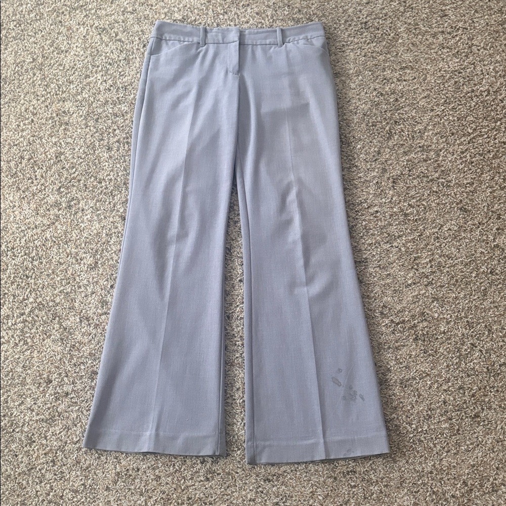 Gray pants size 6 average